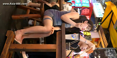 peeping chinese amateur upskirt.220