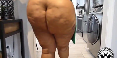 Huge Bbw Starbucks Worker Booty 7 Min