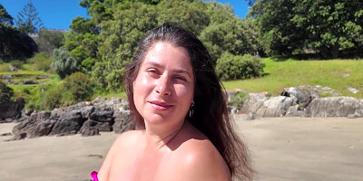 Milfs Tits Suddenly Fell Out Of Her Swimsuit On The Beach