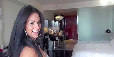 Bella Reese Has A Big Load Shot On Her Perfect Booty 26 Min