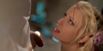 Feeding Into Her Blowjob Fun - Fellucia Blow