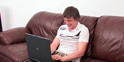 Canadian Teen Meets A Guy Online, They Meet At Her Home And She Fucks Him On The Couch (Sexual Networks Dates_02)