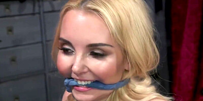 Cherie Deville And Aaliyah Love In Submissive Lesbian Ass Fucked