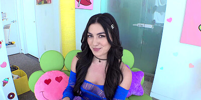 NYMPHO Megan Mistakes' big dick craving