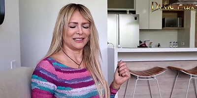 Termine En Un Trio Con Madrastra De Mi Amigo - Danner Mendez And Monique Fuentes