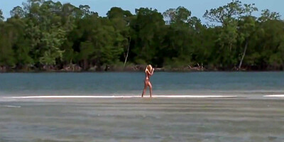 Barbie Banxxx In Brazilian Gets Dpd In The Water