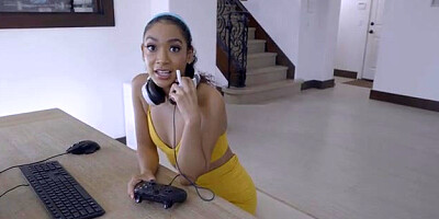 My Step Sis Is A Gamer Girl - S18:E10 - Brattysis