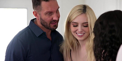 Lexi Lore And Liz Jordan - A Sexy New Years Resolution Of Trying New Things With And