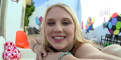 A blonde with a shaved pussy is getting licked and kissed there