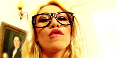 This Babe Loves Anal (Nerdy Girls Love Anal_01)