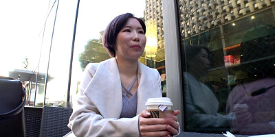 落ち着いた雰囲気が逆にミステリアスな大人のお姉さん。SEXが始まると豹変し、気持ち良すぎて身体がのけ反っていることに気づかずイキまくり！ 【初撮り】ネットでAV応募→AV体験撮影 2171