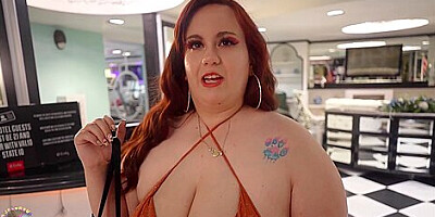 O Mya La Salope Bbw Fait L Impensable Pour Gibby Le Clown