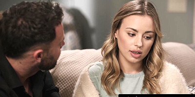 PURE TABOO Anonymous Kidney Donor Seth Gamble Wants Anna Claire Clouds To PROPERLY Thank Him