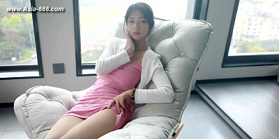 chinese model posing nude.167