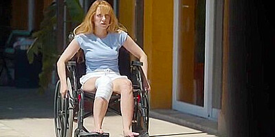 Housemates 4 - Water Therapy