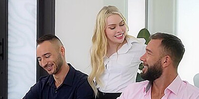 Petite Blonde Social Media Tutor Haley Spades Turns Latest Lesson Into Dp Threesome