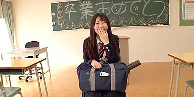 231203今さっきまで高校生だった子c1