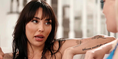 My hot roommate turns out to be a panty sniffer just like me