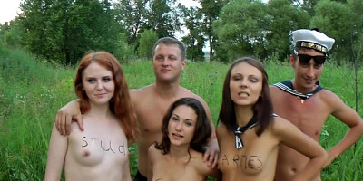 Three sluts and two guys have fun together in the fresh air