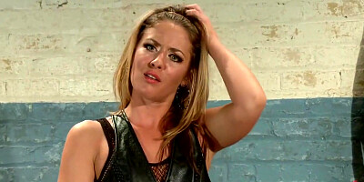 Fabulous Adult Movie Tattoo New Watch Show - Lorelei Lee, Sheena Shaw And Leya Falcon