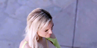 Lucidflix Gravity Wolf With - Kenzie Taylor