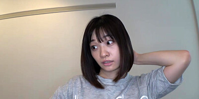 ターゲットは応募OLの妹！？ 超アイドル顔の可愛さからは想像できない剛毛ま●こがたまらない！アポなし面接なし！爆潮ハメ！ 広告代理店 企画部 花山うららさん(入社1年目)