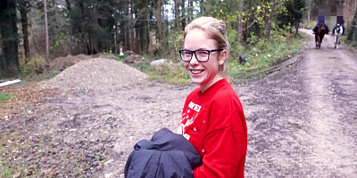 Battery Empty!!! Pussy For Cell Phone? Are You Helping A Girl In Need?