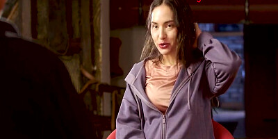 Sexy Russian Pornstar Feels The Pain For First Time With Nataly Gold
