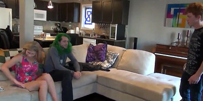 Man thinks he is better than pussy lover with green wig