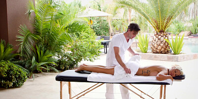 Bridgette B gets fucked by her horny masseur