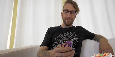 Alice March - Sexting Sucubuss Deep Dines On Dates Dick!