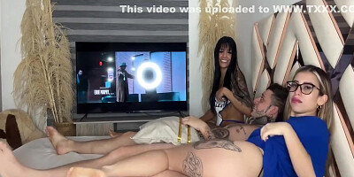 Le Chupo Verga Al Novio De Mi Mejor Amiga Mientras Vemos Una Pelicula 12 Min - May Hernandez