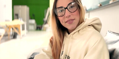 Bellisima Italiana Pil Da En La Calle 11 Min - Dalila Dark