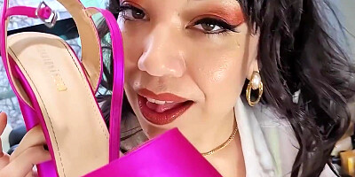 Beautiful Milf With Little Puck