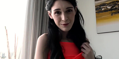 Ivy Aura - Toe-sucking Tart