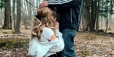 Sexy Jogger Girl Gives Blow Job On Knees To Stranger In Public In Woods