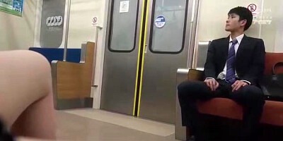 03335,A bitch is fully exposed during sex!