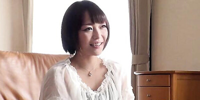 Pin-up Yui's 60fps clip