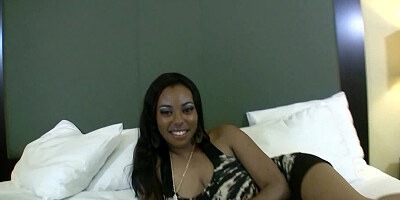 Patricia Roxxx is waiting for her interracial sex partner