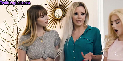 Booty Licious In Mature Dyke Plays With Petite Dyke Bitches In 3some