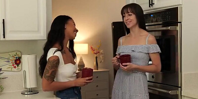 Lesbian Fingering And Jenna Noelle - Ebony White Neighbor
