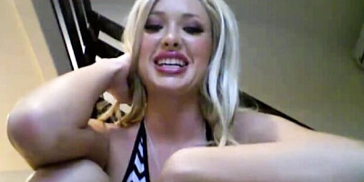 Dazzling Summer Brielle Taylor at webcams video