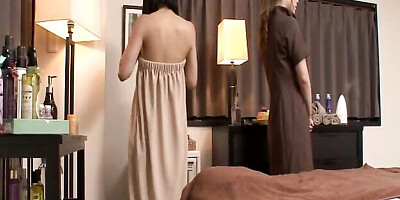 Tender Aoi's pussy licking trailer