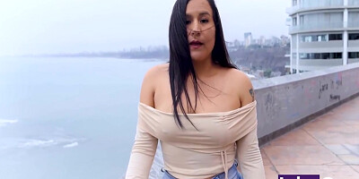 Culona De Selva Peruana, Es Enganada Y Follada Por Un Desconocido 11 Min