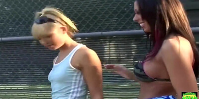 Squirting Into The Mouth Of A Beautiful Blonde In Incredible Lesbian Action - Rachel Starr