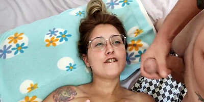 Wants Her Double Cumshot In The Morning On Ass And Face