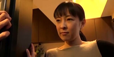 03517,Hot woman porn video