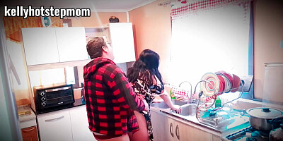I Surprise The Stepmother In The Kitchen And Fuck