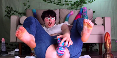 Goth Filled With 10 Creampies From Bad Dragon Dildos