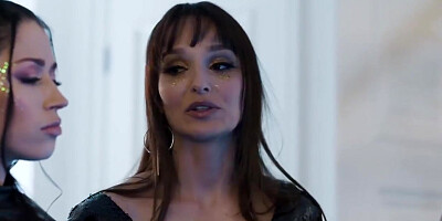 Maya Woulfe, Charlotte Sins And Alex Coal In Dreamweaver An Spotlight